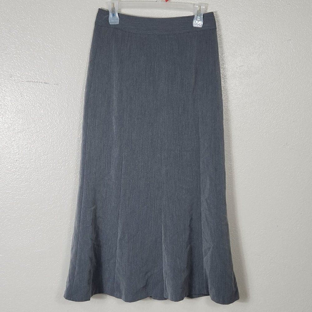East 5th Skirt Gray Size 4 EUC Fully Lined